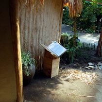 (2011-01) Zoo Leipzig Holzbau Gondwanaland 044