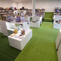 (2013-10) Shop Sankt Benno Verlag - Leipzig 09