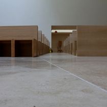 (2015-09) Propsteikirche Leipzig - Kirchenbaenke 222