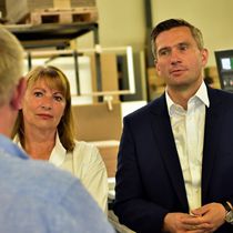 (2019-08) HWK 1852 - Petra Köpping und Martin Dulig bei i+d