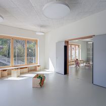 (2026-08) SOS-Kinderzentrum Leipzig - Kita (8)
Irlenbusch von Hantelmann Architekten
Fotograf: Johannes Ernst