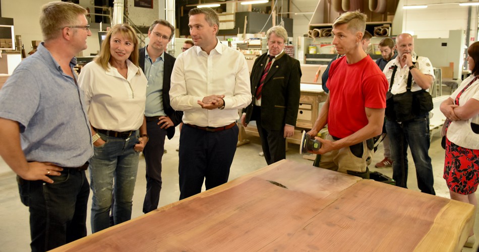 Staatsminister Petra Köpping + Martin Dulig mit Begleitung zu Besuch